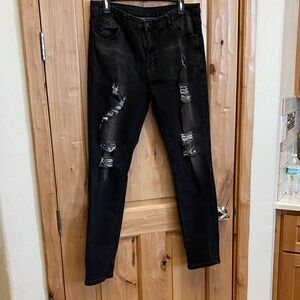 Men's Distressed Black Skinny Jeans